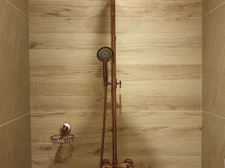 اتاق لوکس, The Orchard Hotel Baguio