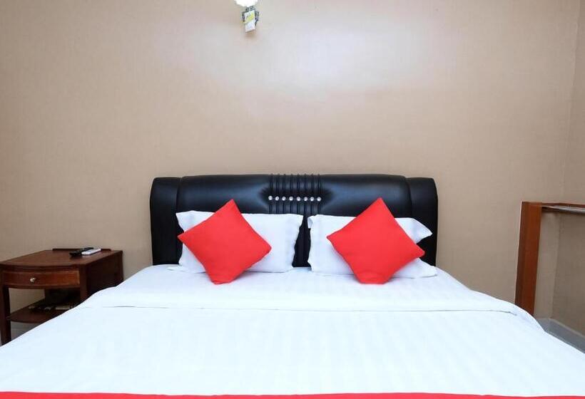 חדר סטנדרט עם מיטת קינג, Oyo 707 Ayuni