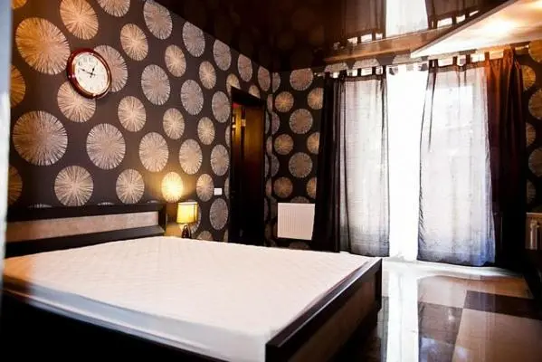 デラックスルーム, Privat Kharkov