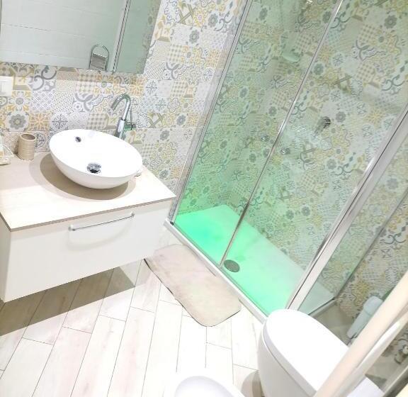 סוויטת ג'וניור, B&b Le Chic