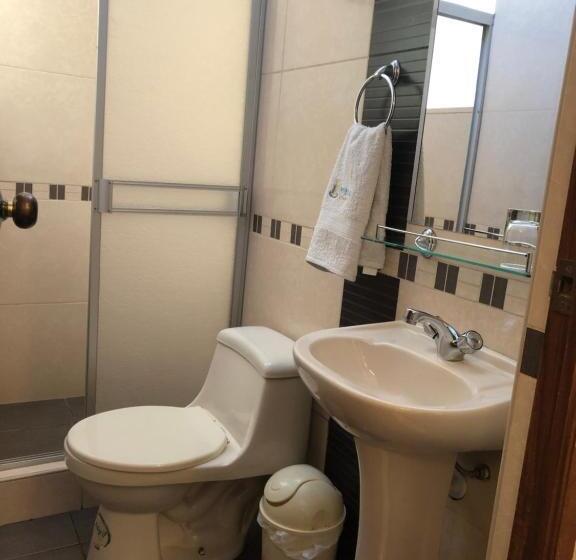 スタンダードシングルルーム, Imperial