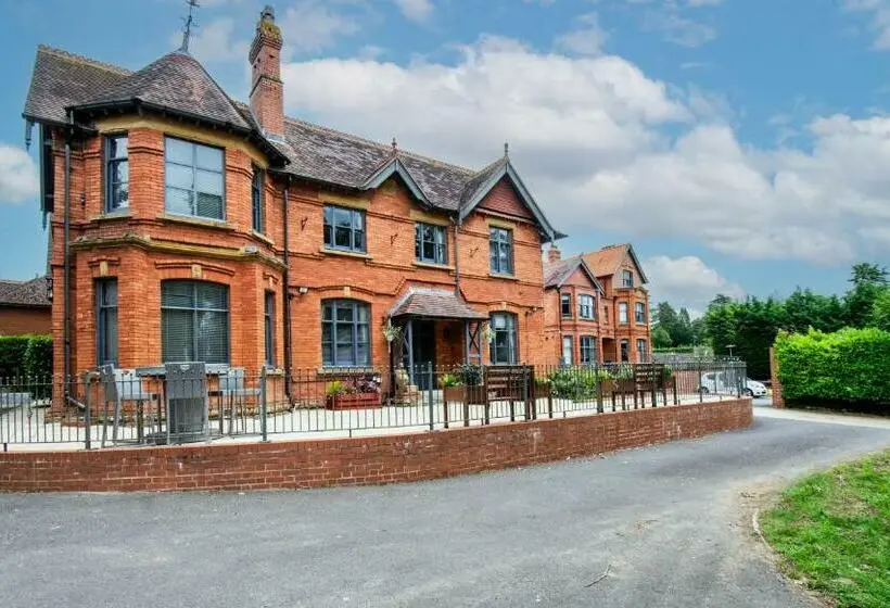 Deluxe-huone, Eton House