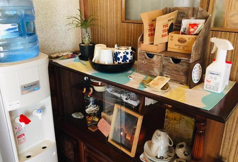 חדר משפחתי, Ise Chitose