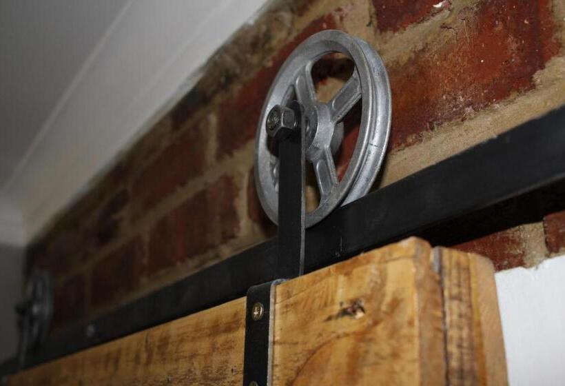 Номер Deluxe, The Hancock Inn