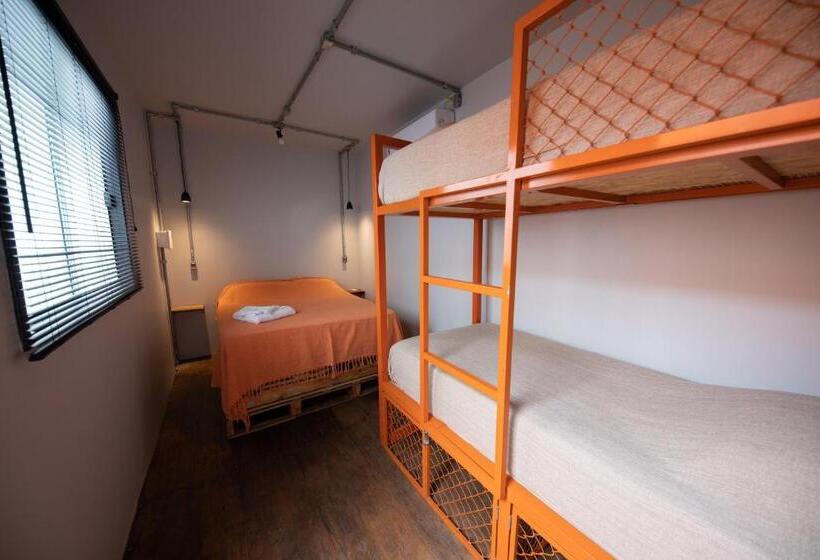 スタンダード４人部屋, Eco Hostel & Suítes
