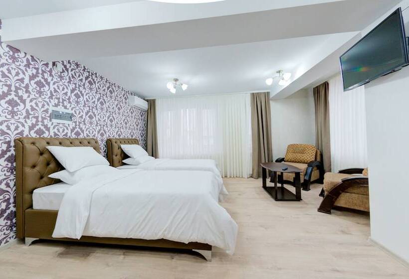 اتاق استاندارد, Catherine