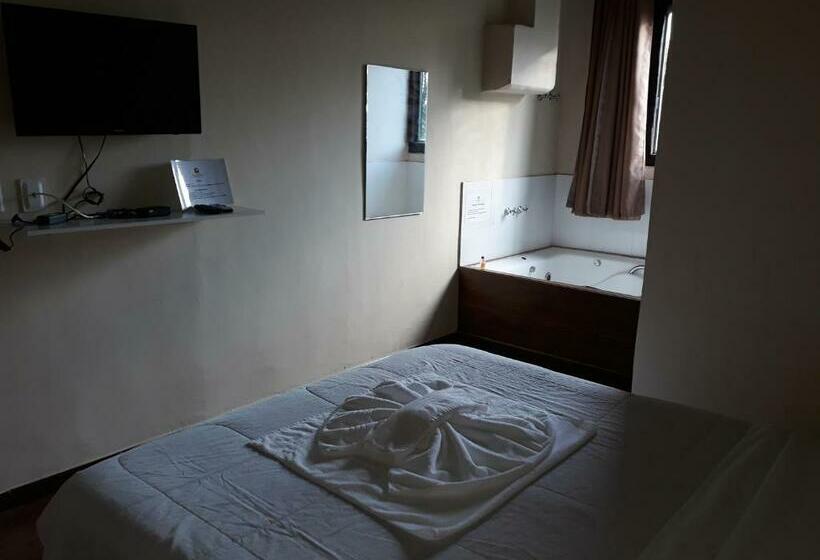 Standard Værelse m. Hydromassage, Pousada Buieié