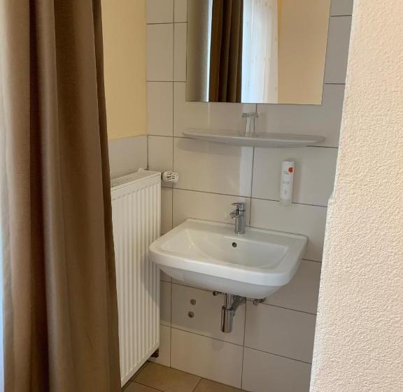 Номер Стандарт Индивидуальный, Schnitzelhaus Und Pension Stadt Rosbach