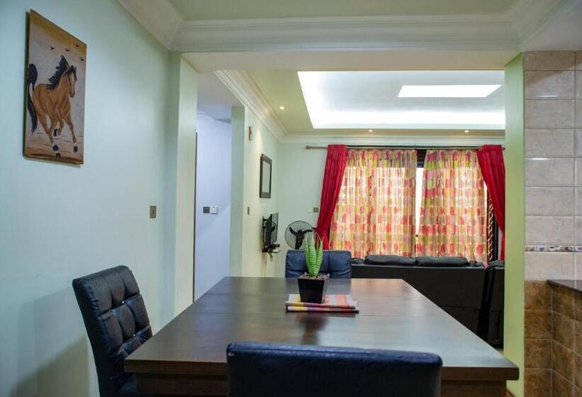 آپارتمان 2 خوابه, Dina Apartments