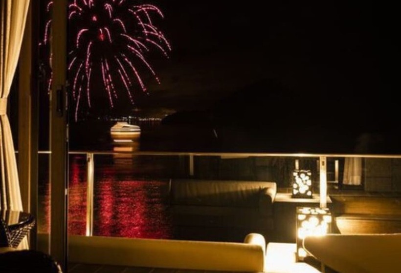 חדר סטנדרט לארבעה, The Lake Suite Ko No Sumika