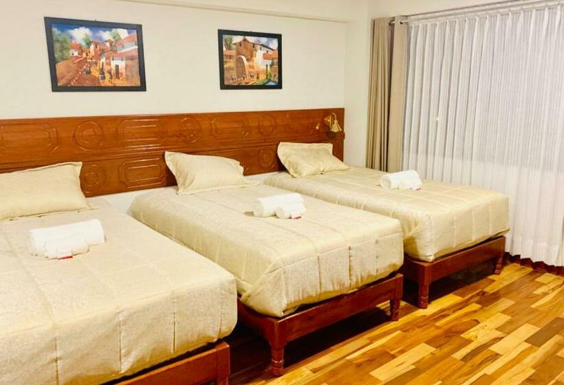 Pokój Standard Trzyosobowy, Daylu Cusco