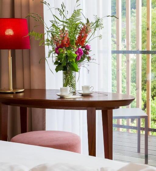 Номер Стандарт, Emich´s