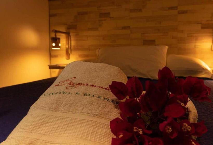 غرفة قياسية, Buganvilia