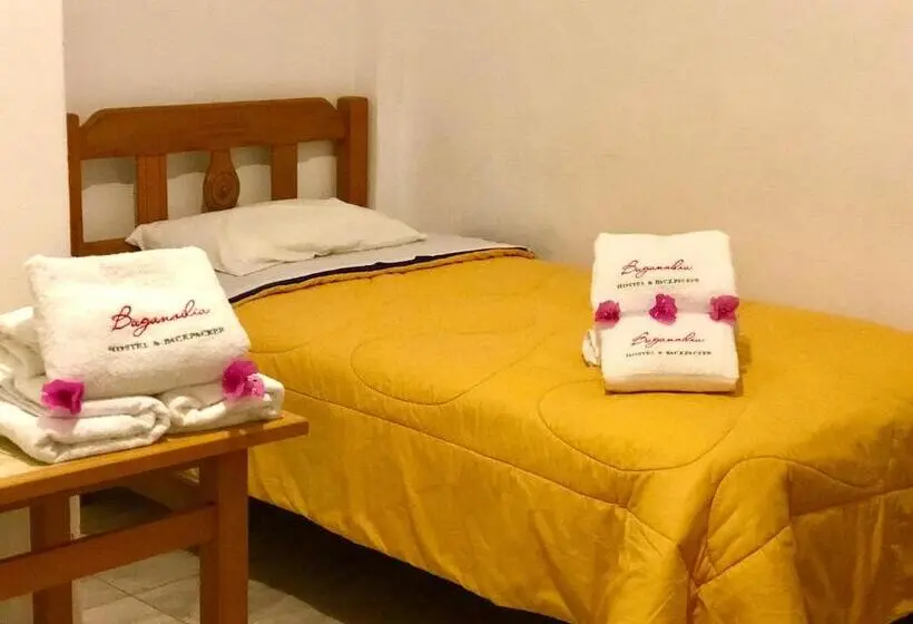 Üç Kişilik Standart Oda, Buganvilia