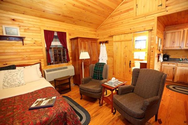 小室, Watson Estate Bnb & Deer Creek Winery