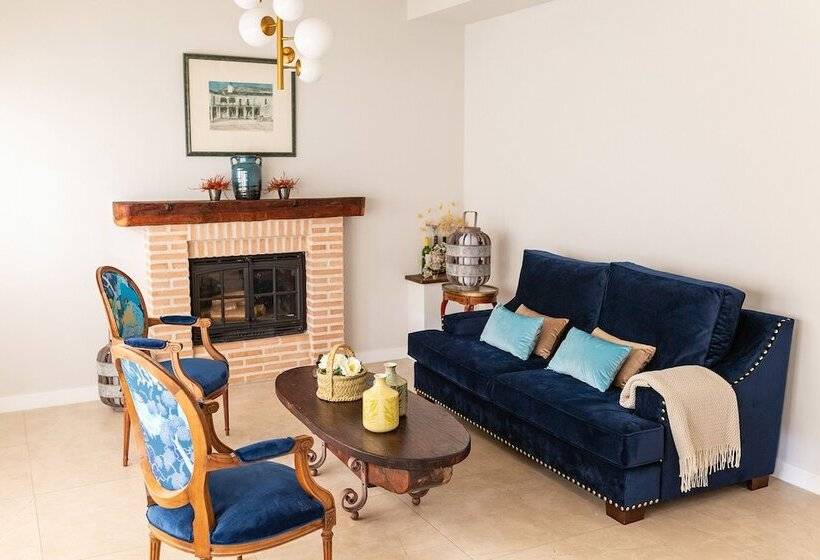 غرفة قياسية, La Bodega De Quintin