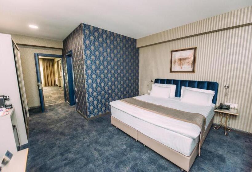 اتاق لوکس با تخت بزرگ, Sapphire Bakuriani