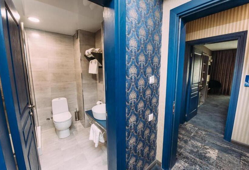 سوییت خانوادگی, Sapphire Bakuriani