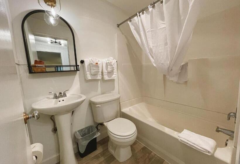 带2个卧室的套房, Emerald Valley Inn