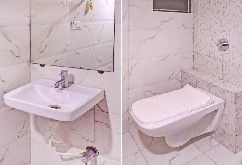 Chambre Supérieure, Fabexpress Radhe Residency