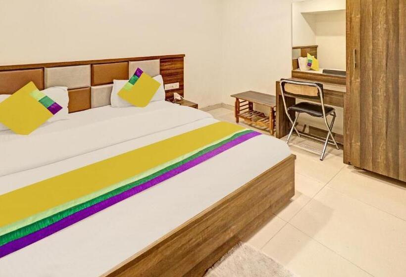 Chambre Supérieure, Fabexpress Radhe Residency