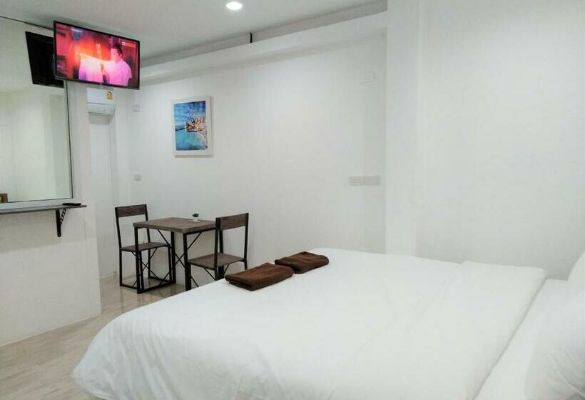 غرفة قياسية, Wee Hostel