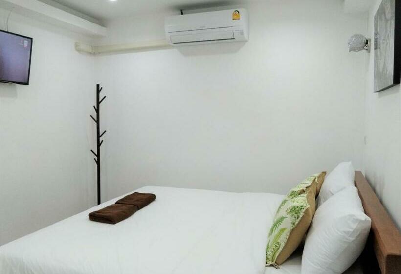 غرفة قياسية, Wee Hostel