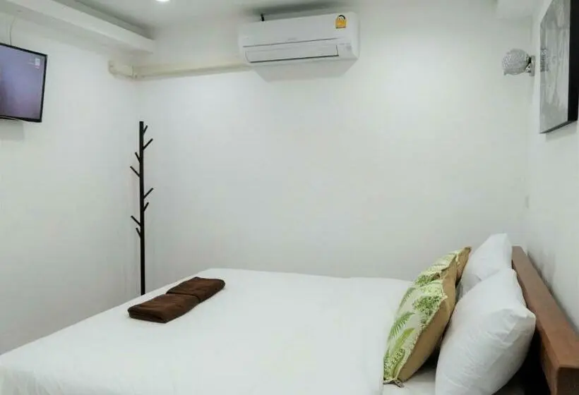 اتاق استاندارد, Wee Hostel