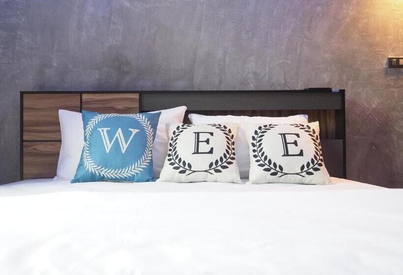 غرفة قياسية ثلاثية, Wee Hostel