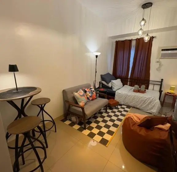 Standard-studio, Katya Suite