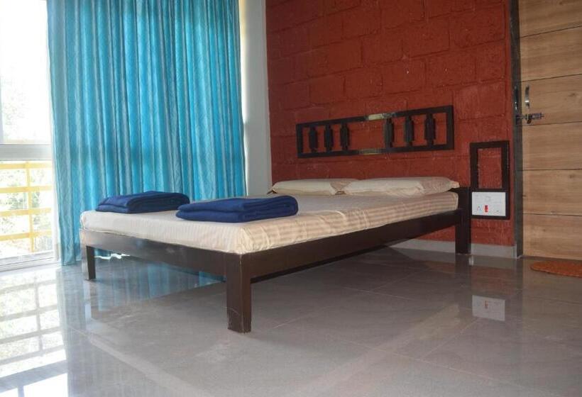 חדר דלוקס, Oasis Resort