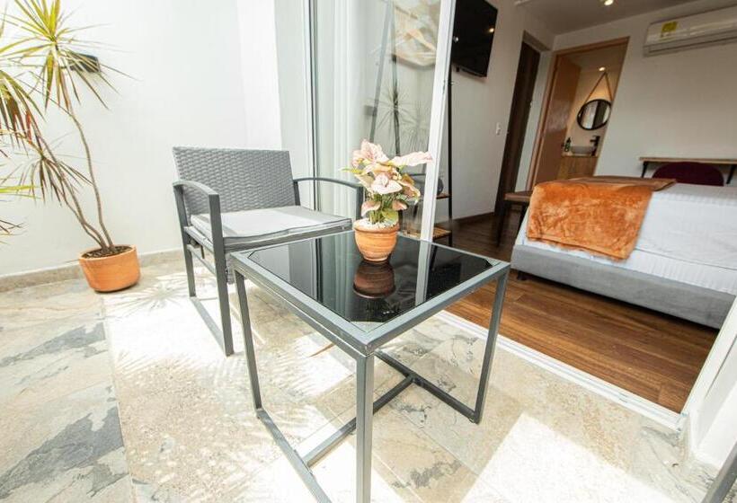 Номер Deluxe с Балконом, La Martina Hotel Boutique