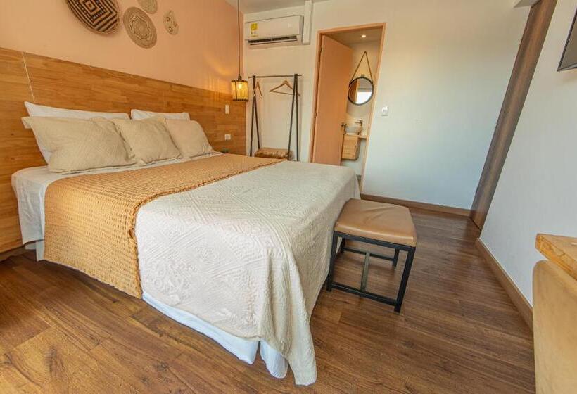 Номер Deluxe с Балконом, La Martina Hotel Boutique