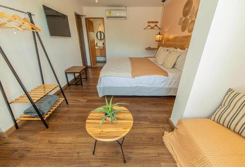 Номер Стандарт с Балконом, La Martina Hotel Boutique