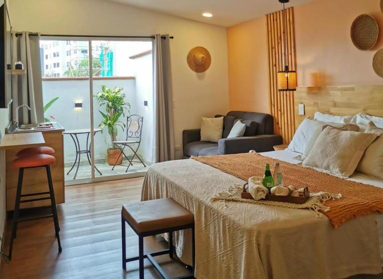 스탠다드 발코니 스튜디오, La Martina Hotel Boutique