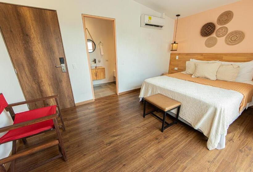 Номер Стандарт с Балконом, La Martina Hotel Boutique