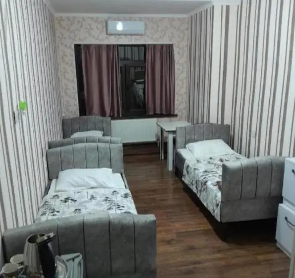 اتاق استاندارد سه نفره, Butik