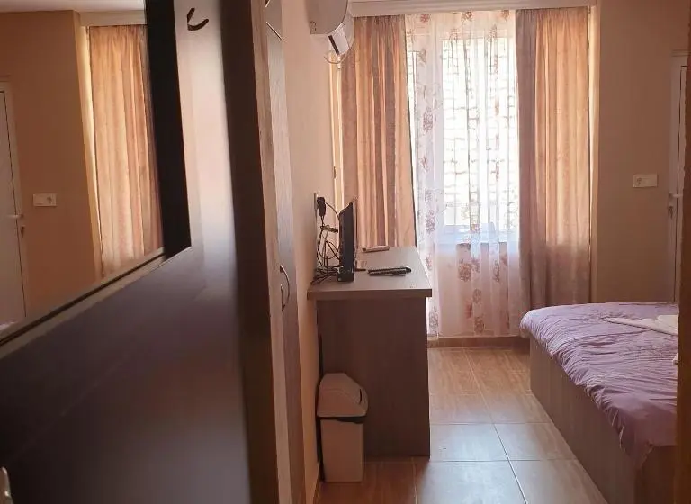 اتاق استاندارد, къща за гости оазис