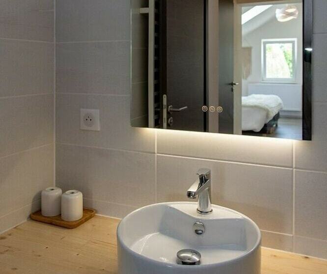 Номер Deluxe, Amodo Lodge