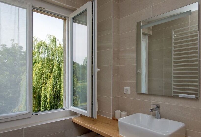 Номер Deluxe, Amodo Lodge