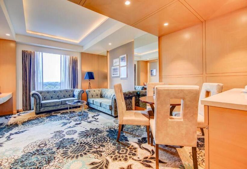 جناح, Radisson Blu Gorakhpur