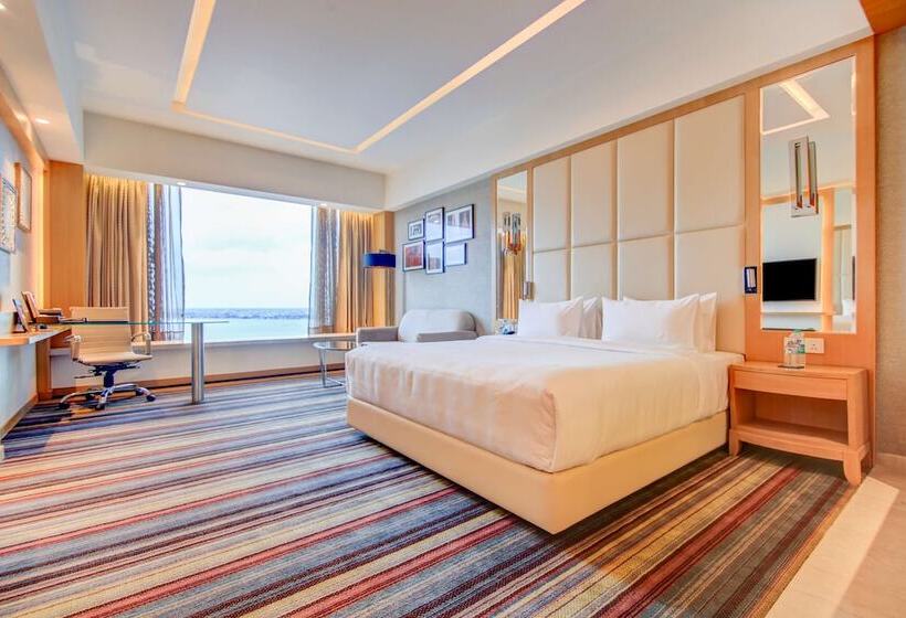 行政房间, Radisson Blu Gorakhpur