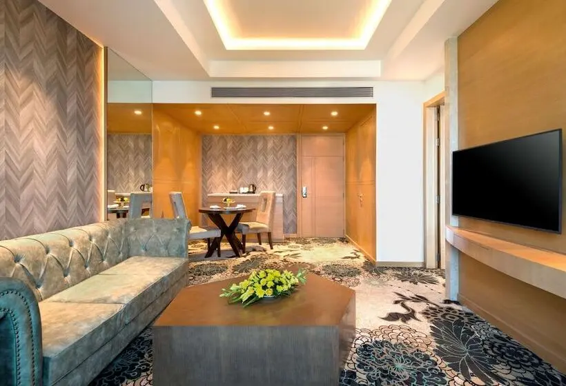 スイート, Radisson Blu Gorakhpur