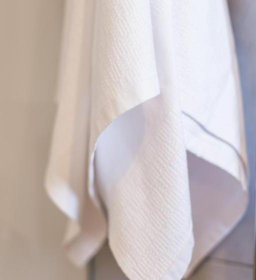 스탠다드 스튜디오, The Junction Boutique