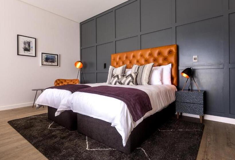 디럭스 룸 킹사이즈 침대, The Junction Boutique