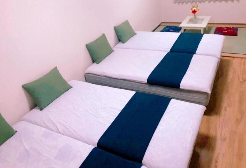 סוויטה משפחתית, Mikawa House Osaka Castle