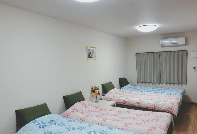 סוויטה משפחתית, Mikawa House Osaka Castle