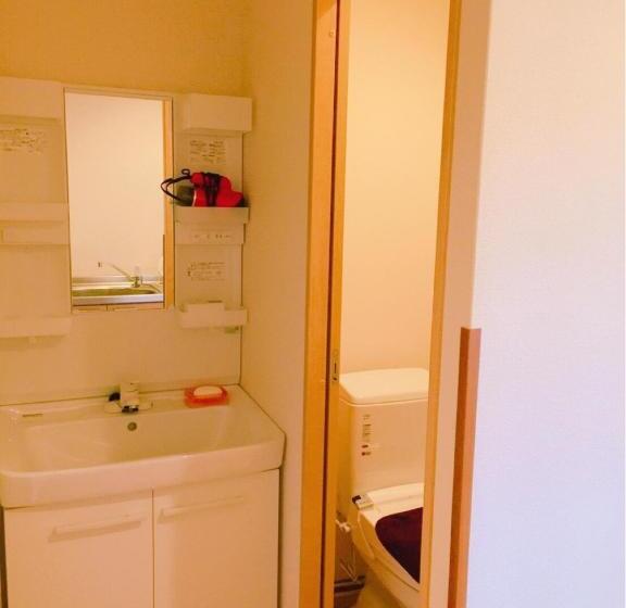 חדר סטנדרט לארבעה, Mikawa House Osaka Castle