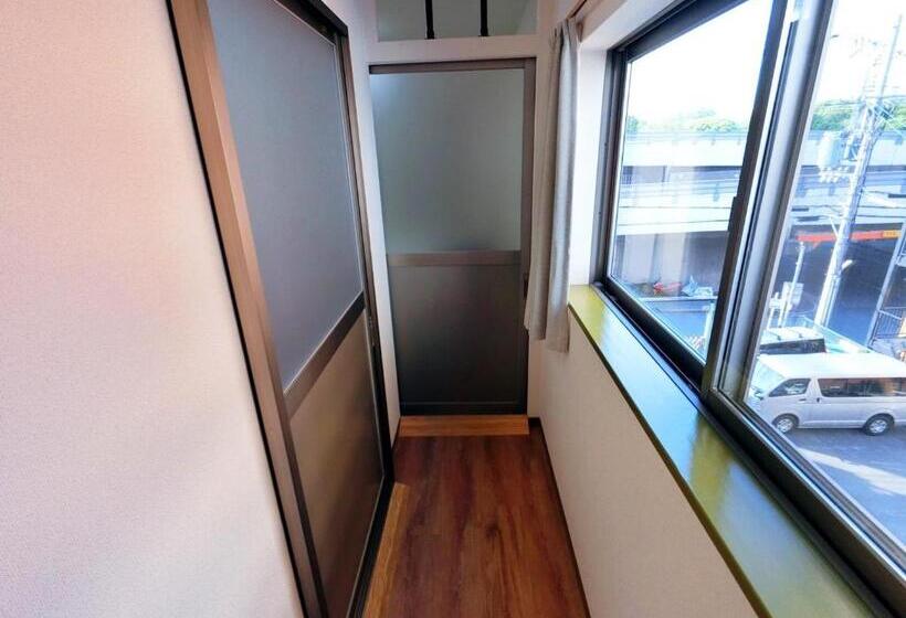 חדר סטנדרט לארבעה, Mikawa House Osaka Castle