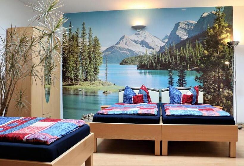 스탠다드 트리플 룸, Pension Jung